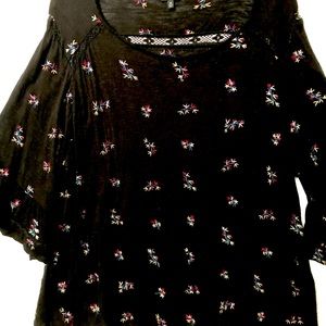 Lucky Brand Black Ruffle Sleeve Top